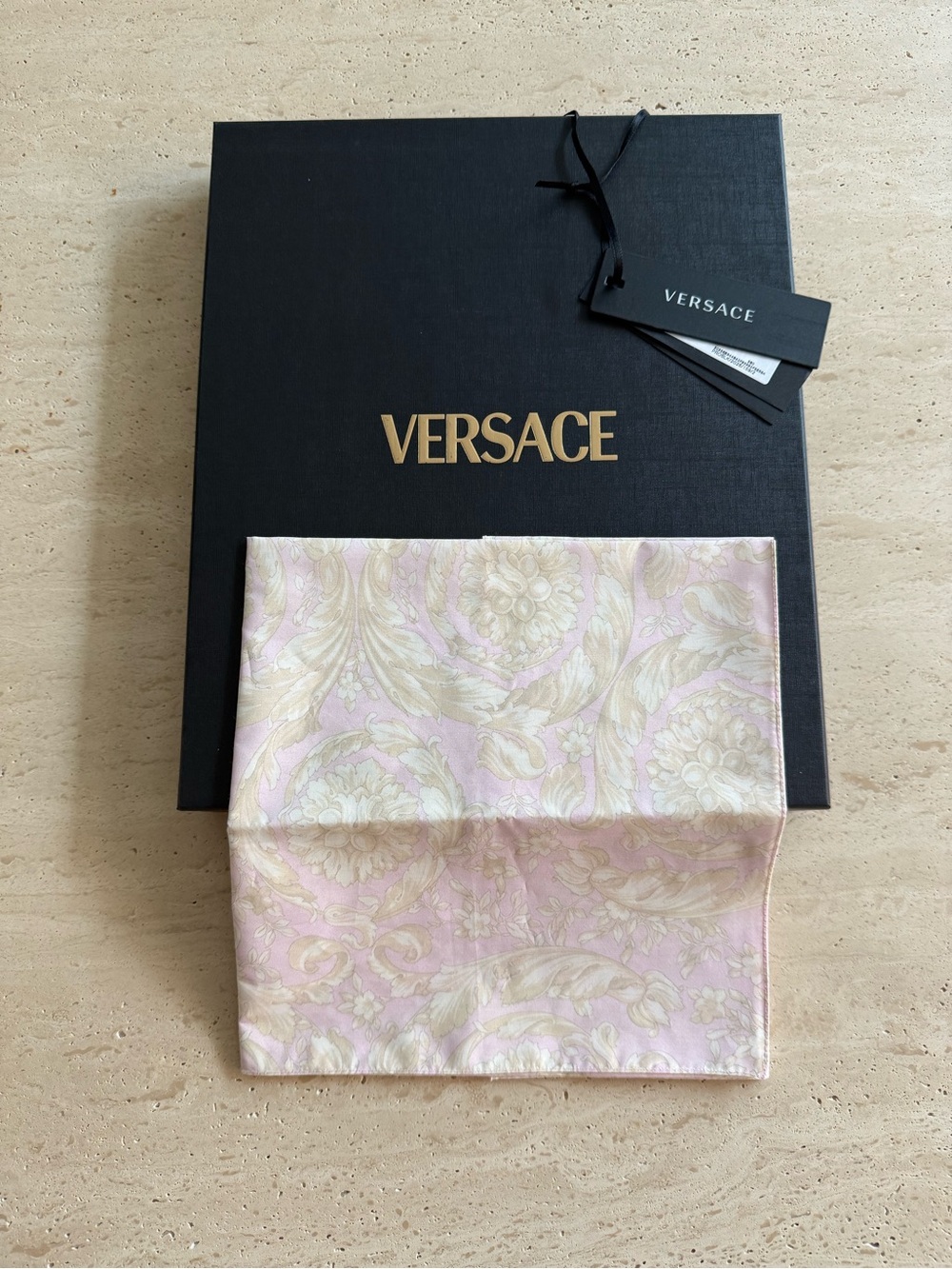 NWT Versace Barocco Print Cotton Pink Square Scarf Foulard Bandana Made in Italy - Picture 12 of 16